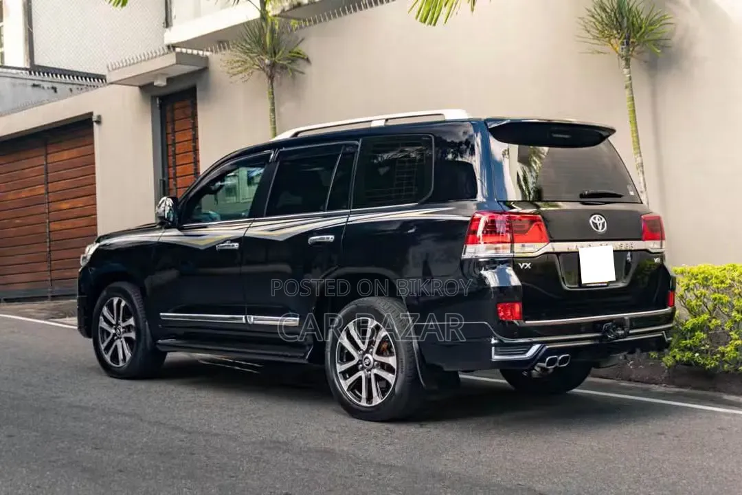 Toyota Land Cruiser 4.5 V8 VXR 2016 Black
