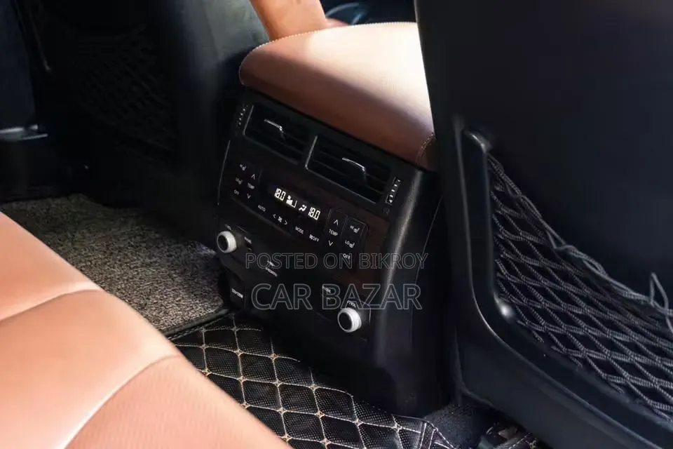 Toyota Land Cruiser 4.5 V8 VXR 2016 Black