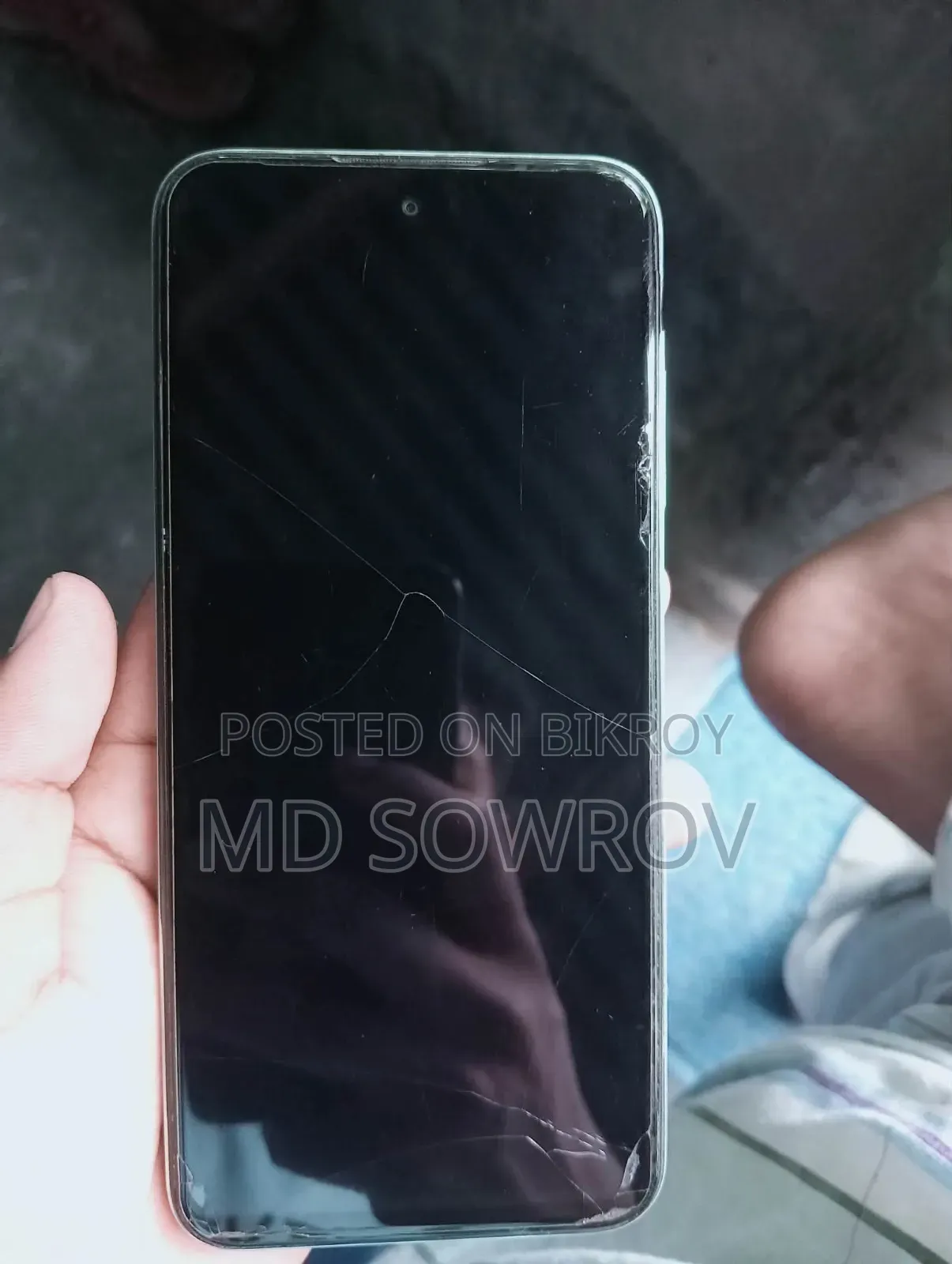 Symphony Z60 Plus 128 GB Silver