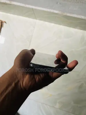অ্যাপল আইফোন এক্সএস ৬৪ জিবি ব্ল্যাক