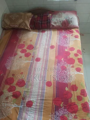 সেমি ডাবল চকি,
