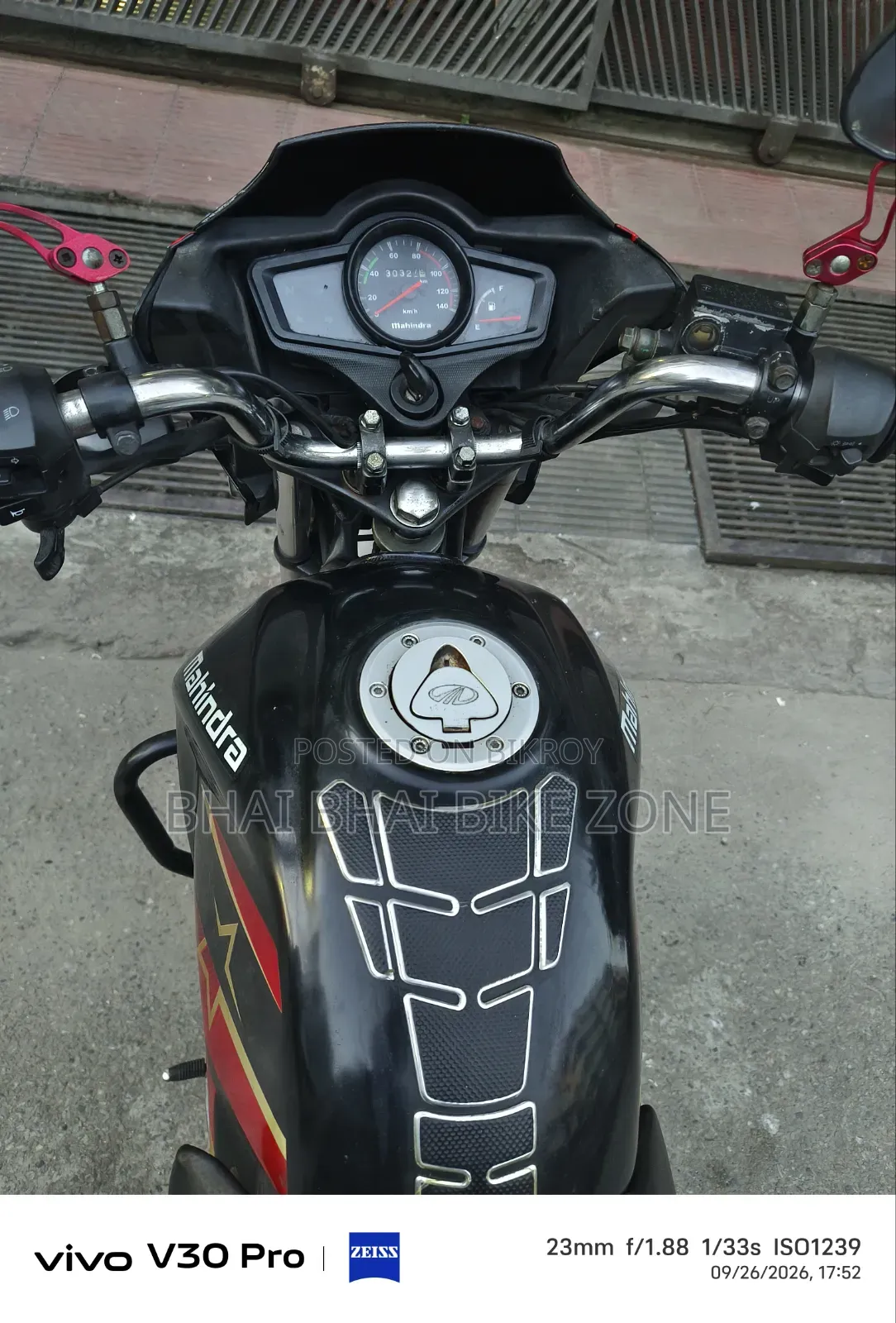 Mahindra Centuro 2020 Black
