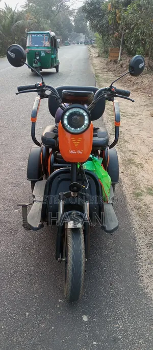 Motorcycle 2025 Orange