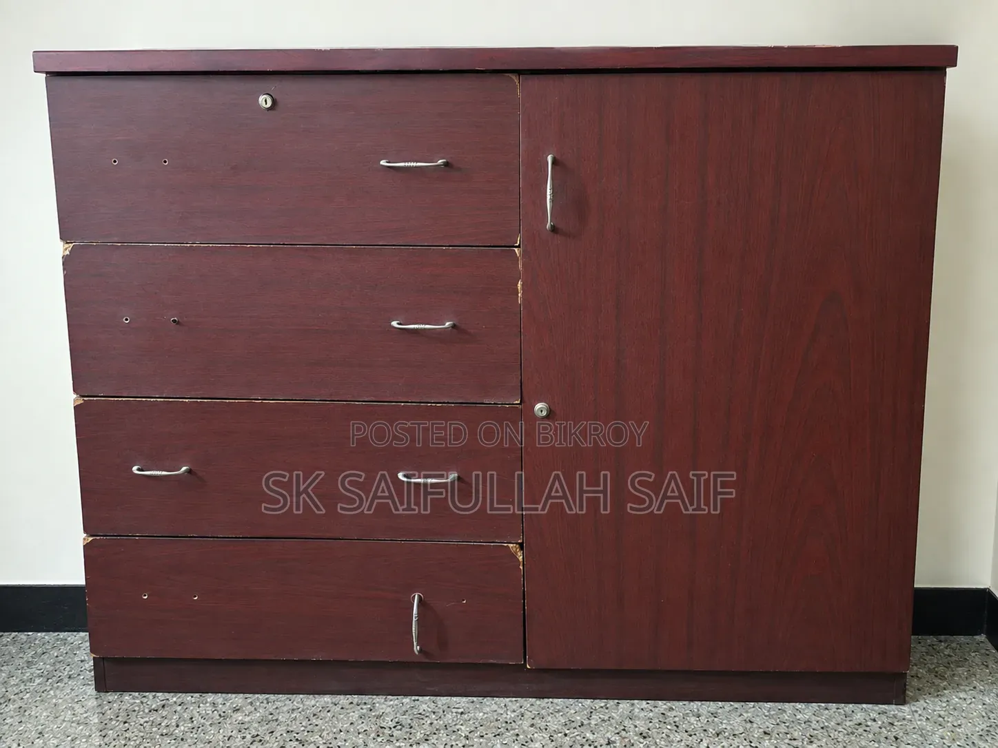 Wardrobe Sell