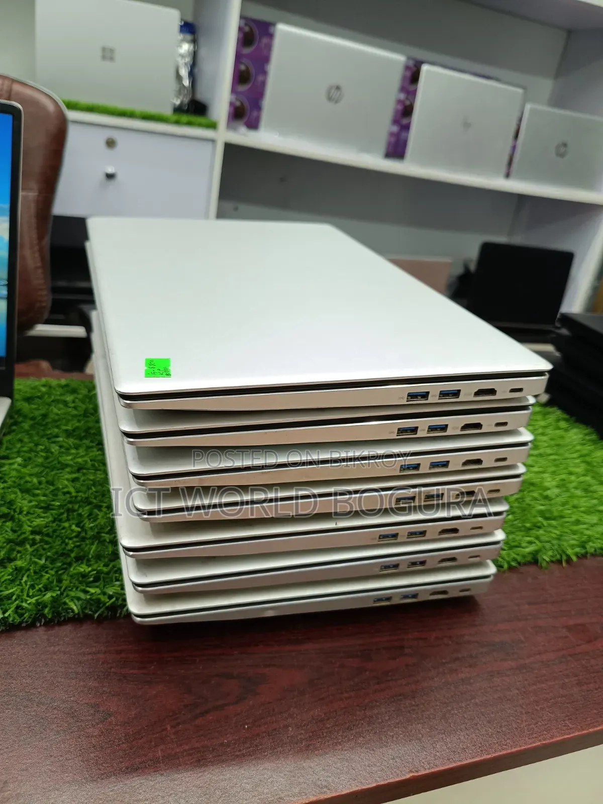Laptop 4GB Intel Core i5 SSD 128GB