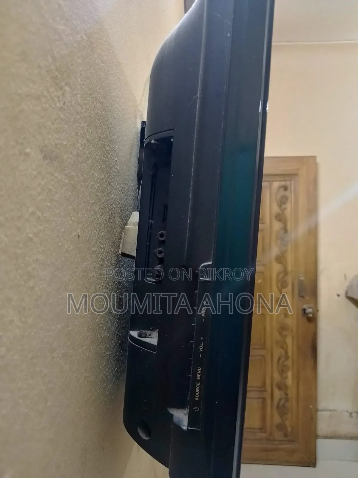 24" LED TV