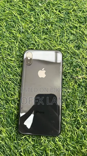 Apple iPhone X 64 GB Black
