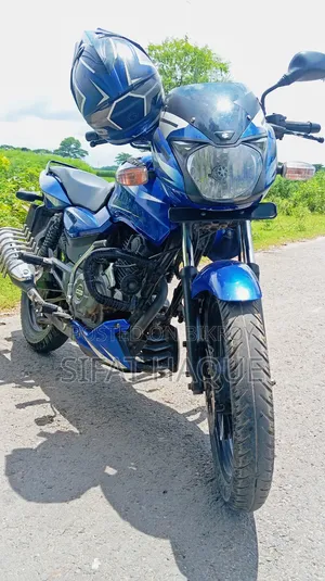 Bajaj Pulsar 150 2021 Blue
