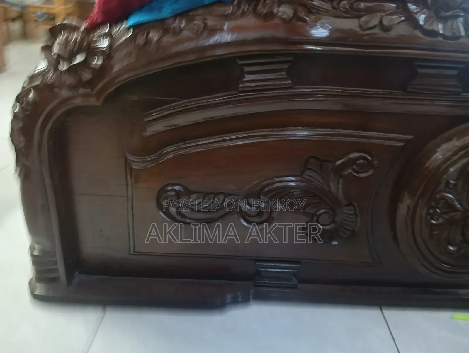 Mahogany Wood Bed for Sale