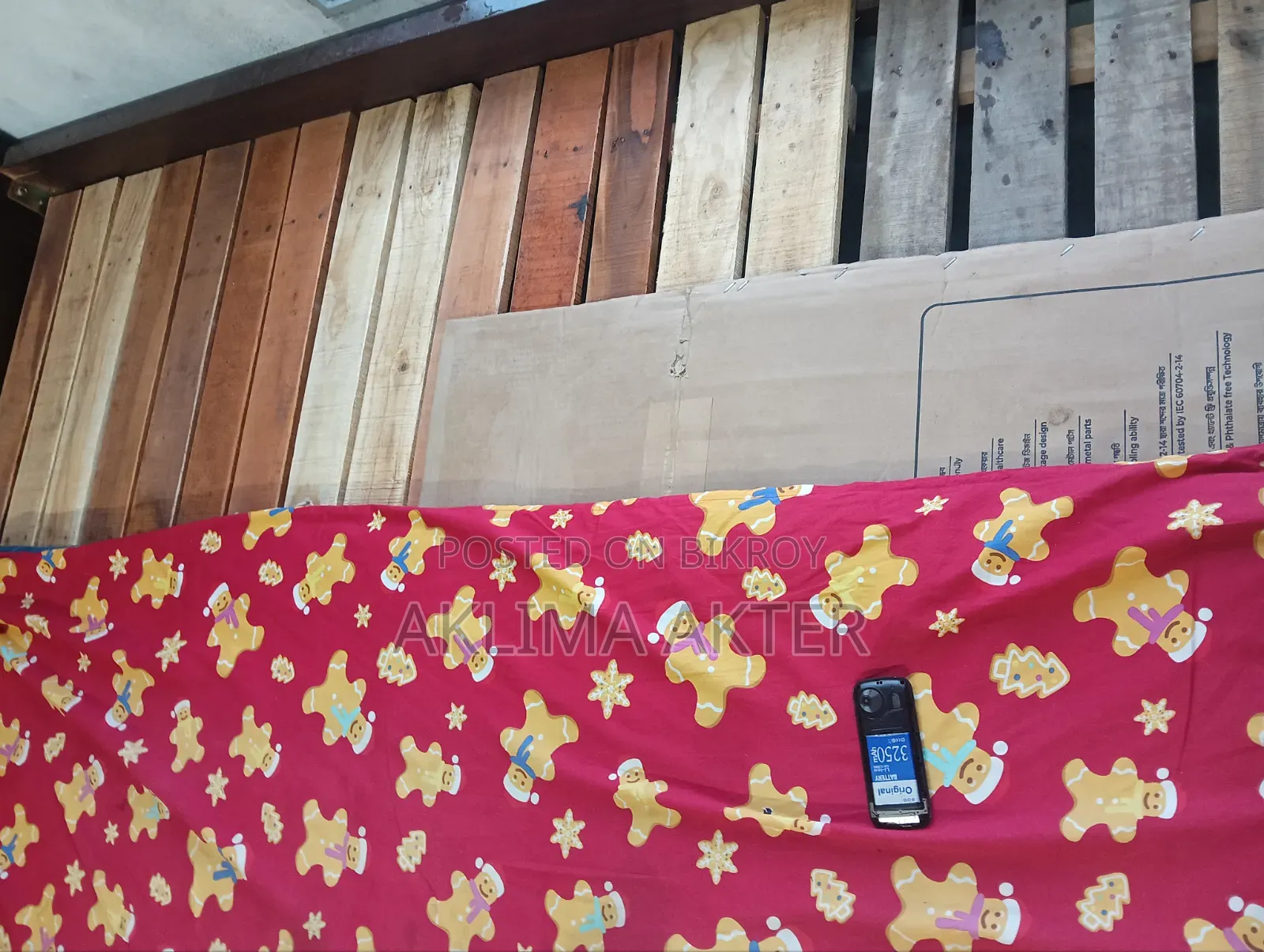 Mahogany Wood Bed for Sale