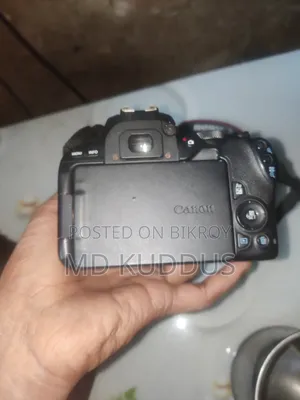 Canon 200d
