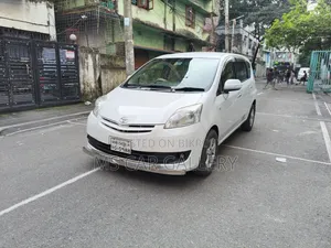 টয়োটা পাসো সেত্তে ২০১০ সাদা