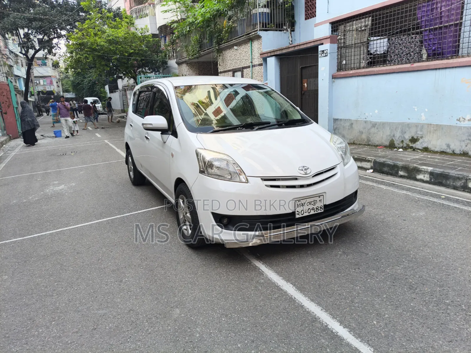 টয়োটা পাসো সেত্তে ২০১০ সাদা