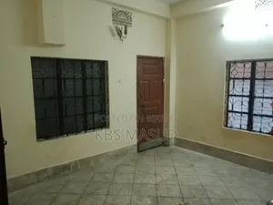 3 Bedroom Apartment in "Sadek Shaheber Bari", Double Mooring for rent
