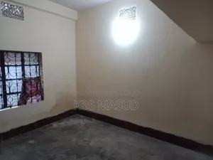 3 Bedroom Apartment in "Sadek Shaheber Bari", Double Mooring for rent