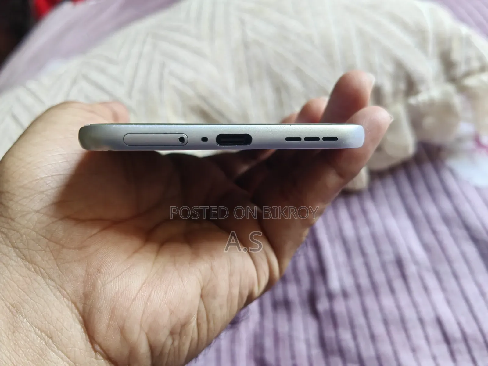 Infinix Hot 60 Pro+ 256 GB Bronze