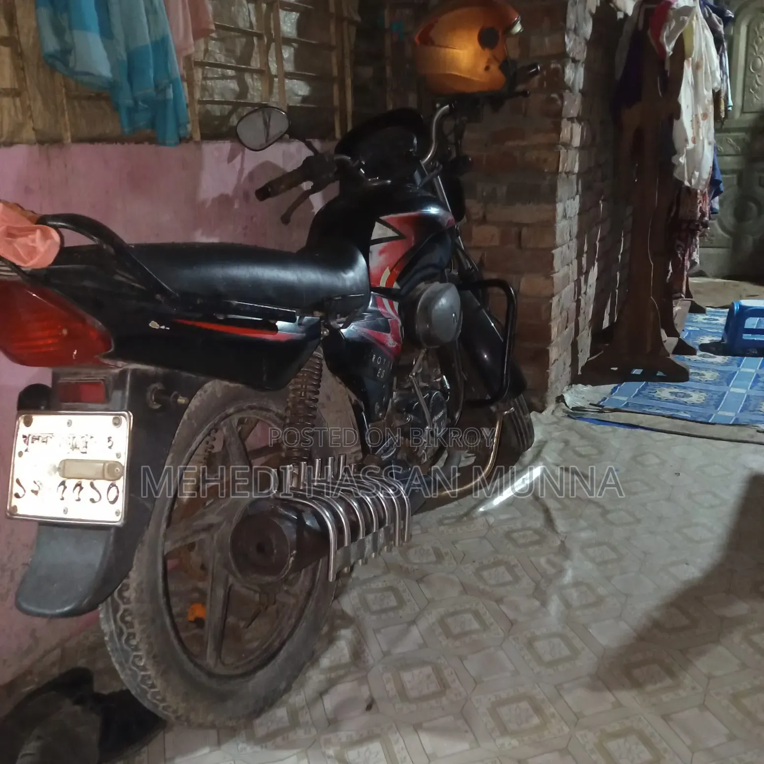 বাজাজ ফ্রিডম ২০১৮ কালো