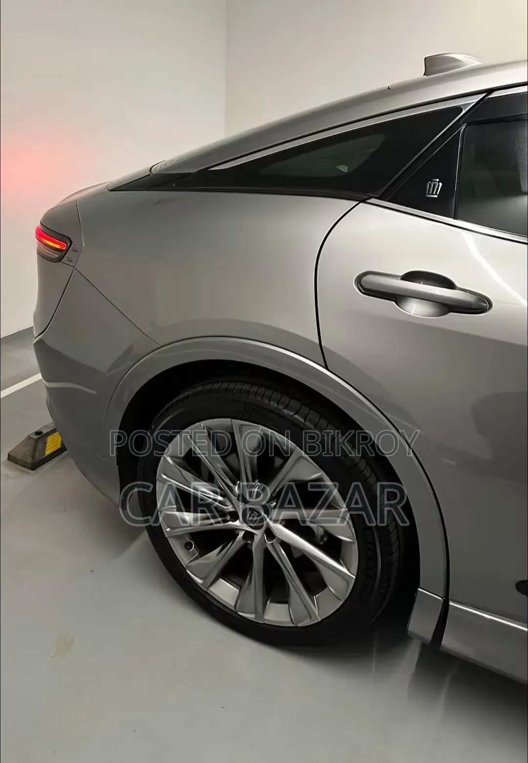 Toyota Crown 2022 Gray