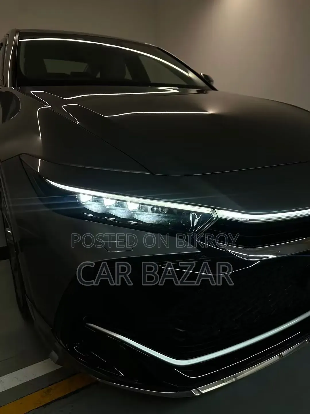 Toyota Crown 2022 Gray