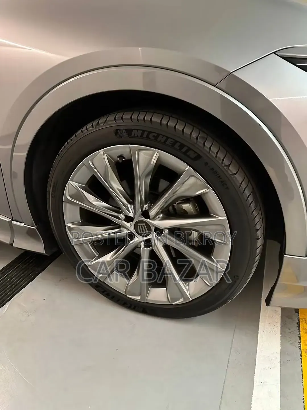 Toyota Crown 2022 Gray