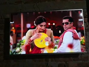 Jamuna 43 Voice Control Led TV