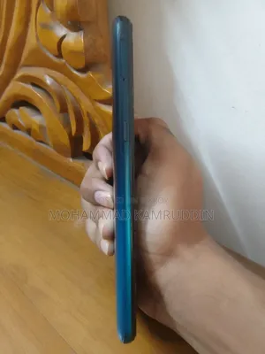 Symphony Z32 32 GB Blue