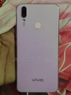 Vivo Y11 32 GB Pink