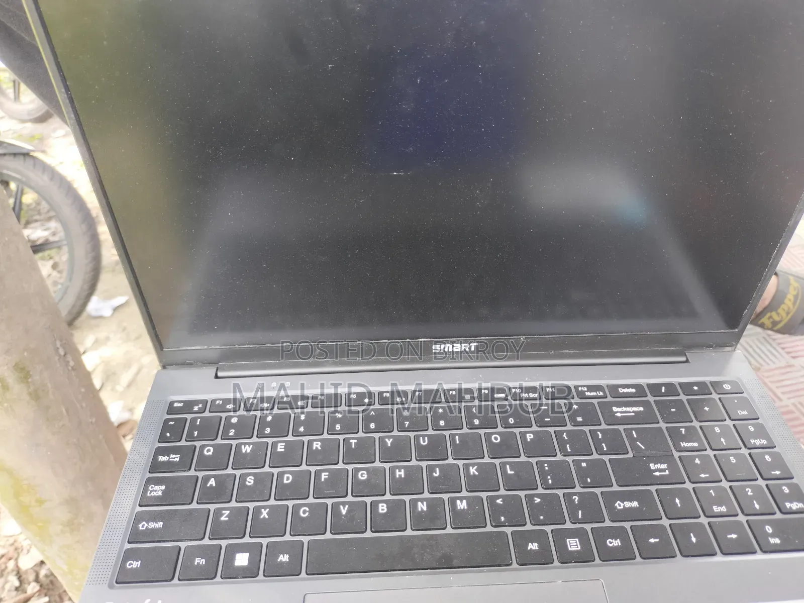 Laptop 8GB Intel Core i9 SSD 256GB