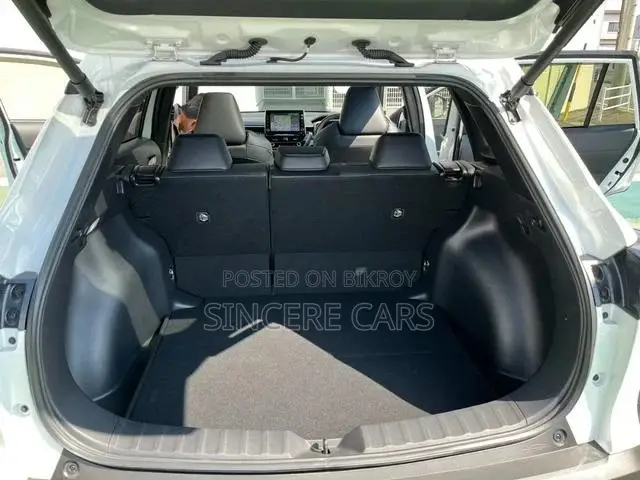 Toyota Corolla Cross 2023 Pearl