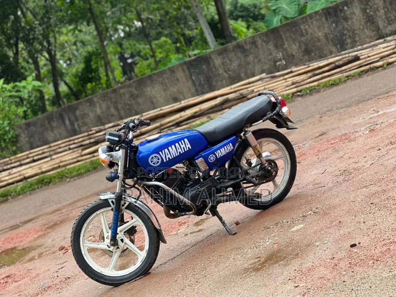 Yamaha 1999 Blue