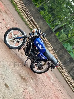 Yamaha 1999 Blue
