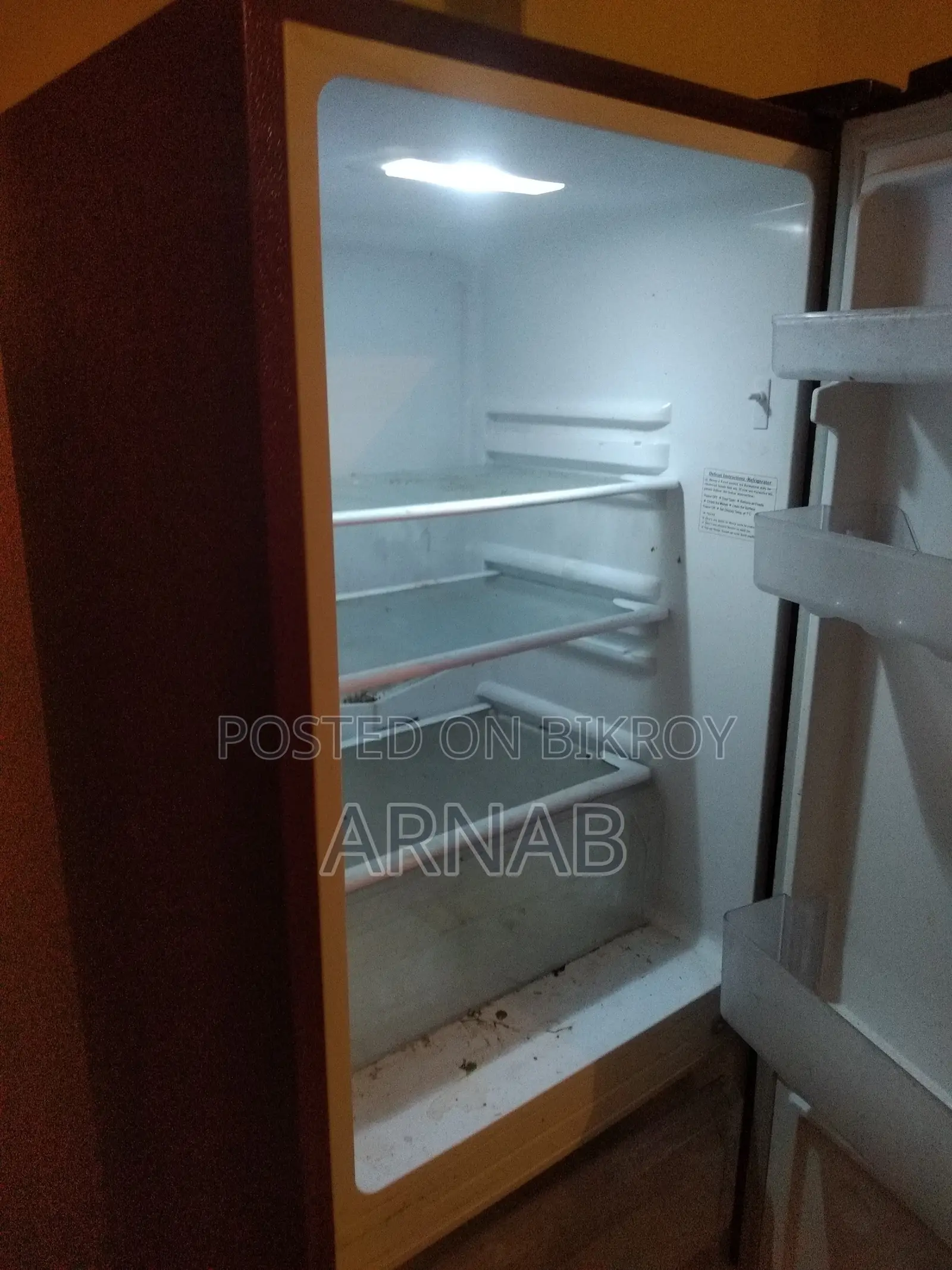 স্যামসাং রেফ্রিজারেটর আরবি২১কেএমএফএইচ৫আরএইচ - ২১৮ লিটার