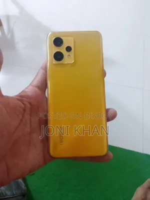 রিয়েলমি ৯ ১২৮ জিবি ইয়েলো
