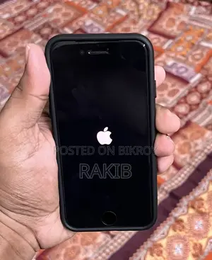 অ্যাপল আইফোন এসই ১২৮ জিবি ব্ল্যাক