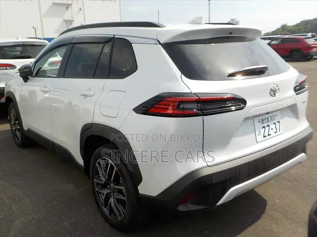 Toyota Corolla Cross 2026 Pearl