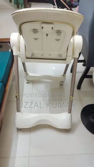 বাচ্চাদের খেলনা, সাইকেল, স্ট্রোলার এবং হাই চেয়ার বিক্রয় হবে।