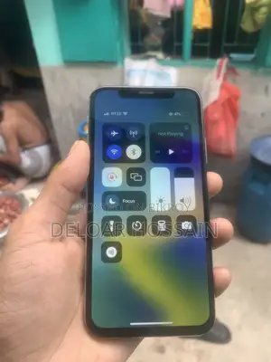অ্যাপল আইফোন এক্স ২৫৬ জিবি ব্রোঞ্জ