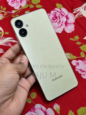 Samsung Galaxy A06 128 GB Rose Gold