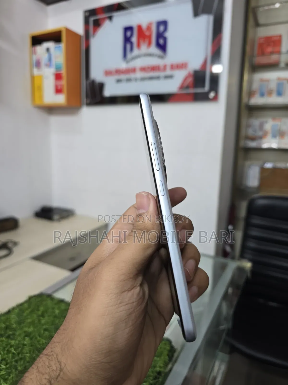 আইকিউওও জেড১০ ১২৮ জিবি সিলভার