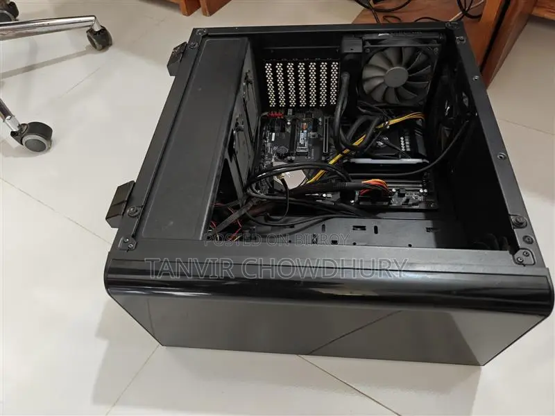 Desktop Computer Gigabyte 16GB Intel Core i7 SSD 500GB