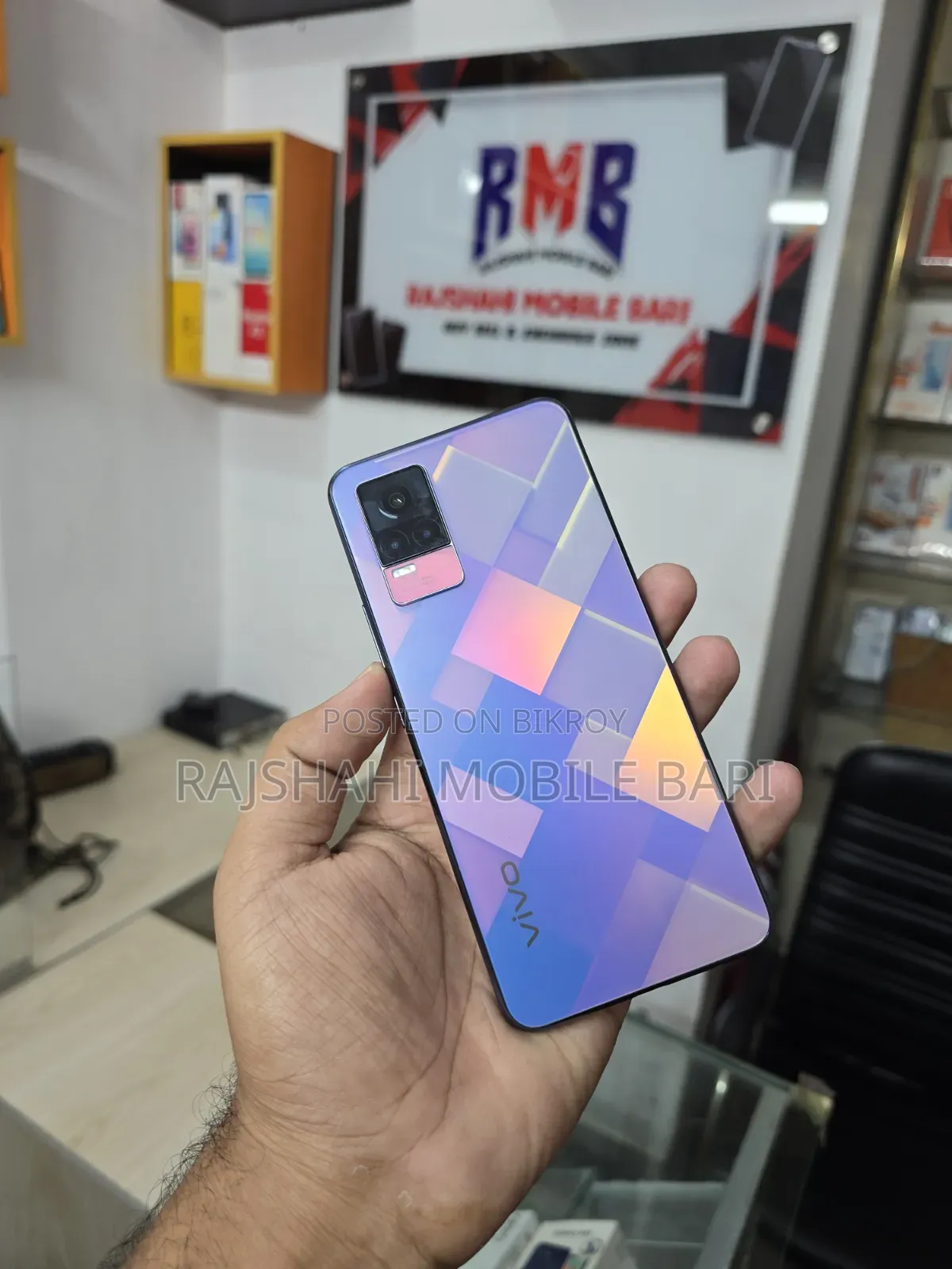 Vivo Y73 64 GB Blue