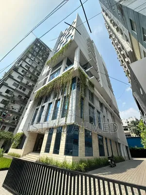 New Eskaton, Full Commercial Building