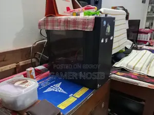 Desktop Computer 4GB Intel Core i3 SSD 128GB