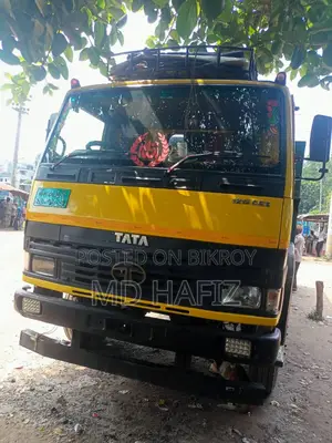 Tata 1212 CRX