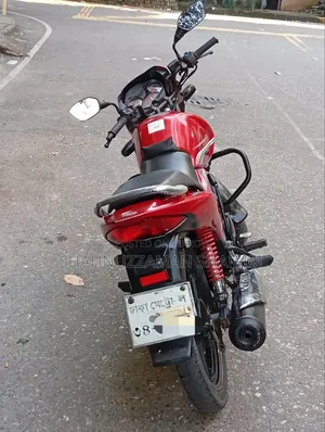 Hero Achiever 2017 Red