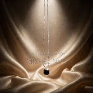 ফ্যাশন অ্যাক্সেসরিজ