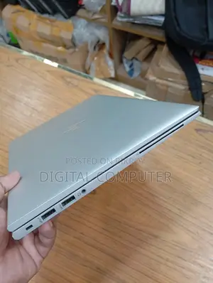 Laptop HP EliteBook 840 G7 8GB Intel Core i5 SSD 256GB