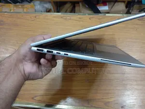 Laptop HP EliteBook 840 G9 16GB Intel Core i5 SSD 512GB