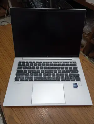 Laptop HP EliteBook 840 G9 16GB Intel Core i5 SSD 512GB