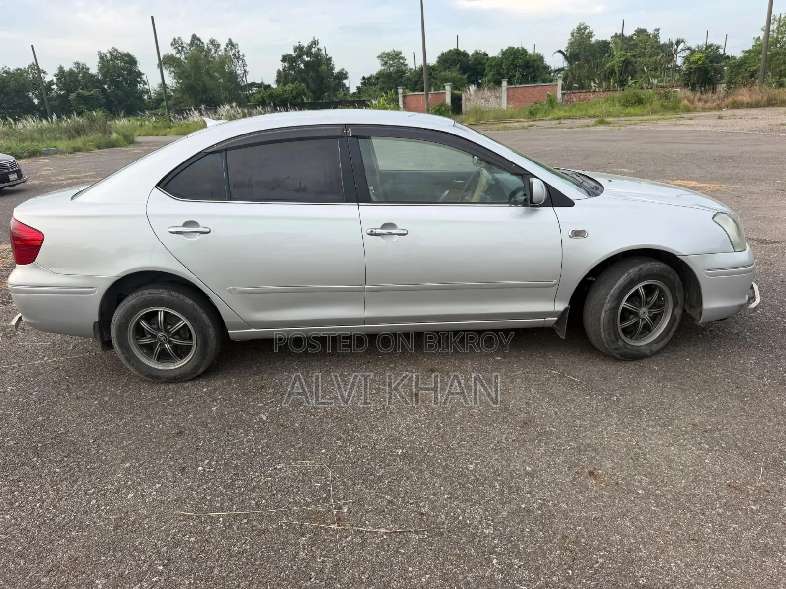 টয়োটা প্রিমিও ১.৫ এফডব্লিউডি ২০০৬ সিলভার